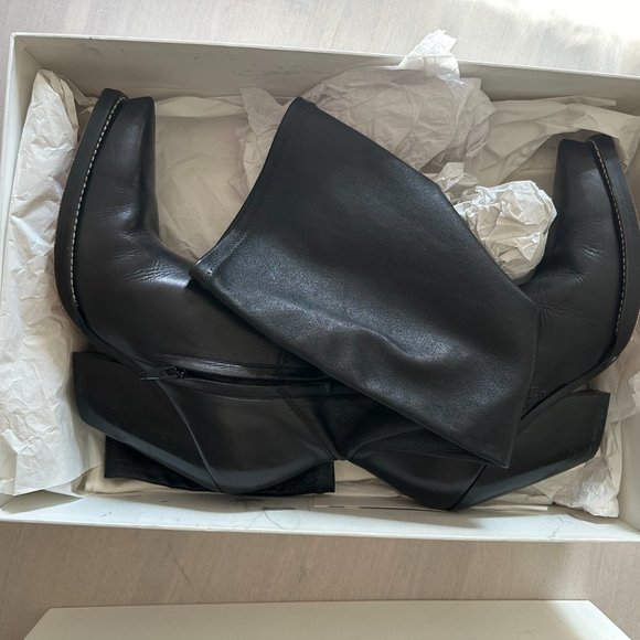 Celine Size 37.5 High Leather Black Boots | Pointed Toe | Cowboy Style - Picture 8 of 11